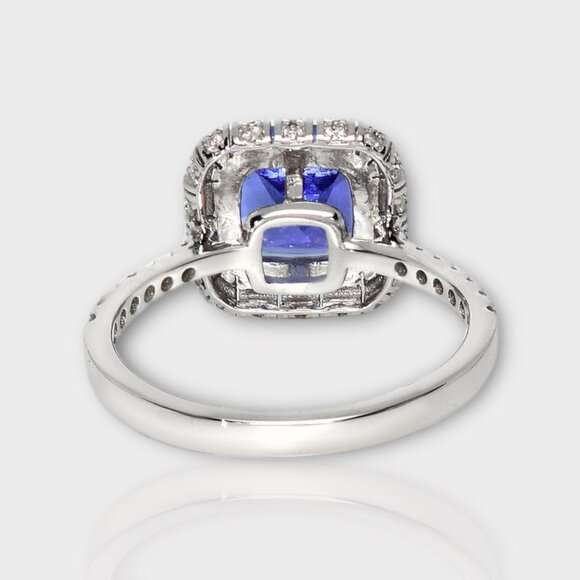 Tanzanite Engagement Ring - Picture 5 of 8